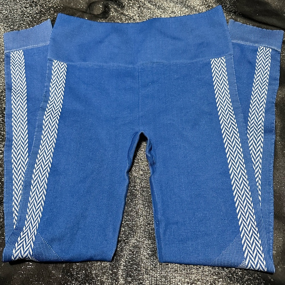 Fabletics Set - Picture 3 of 8